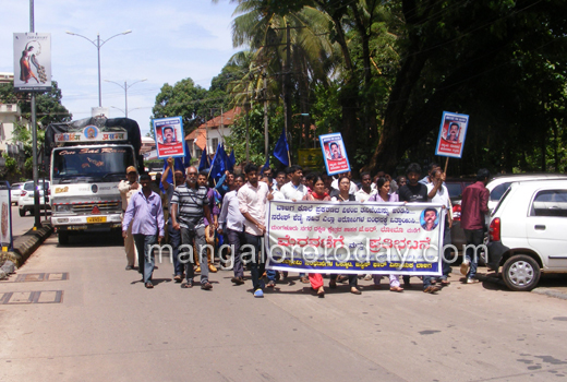 DYFI protest 6